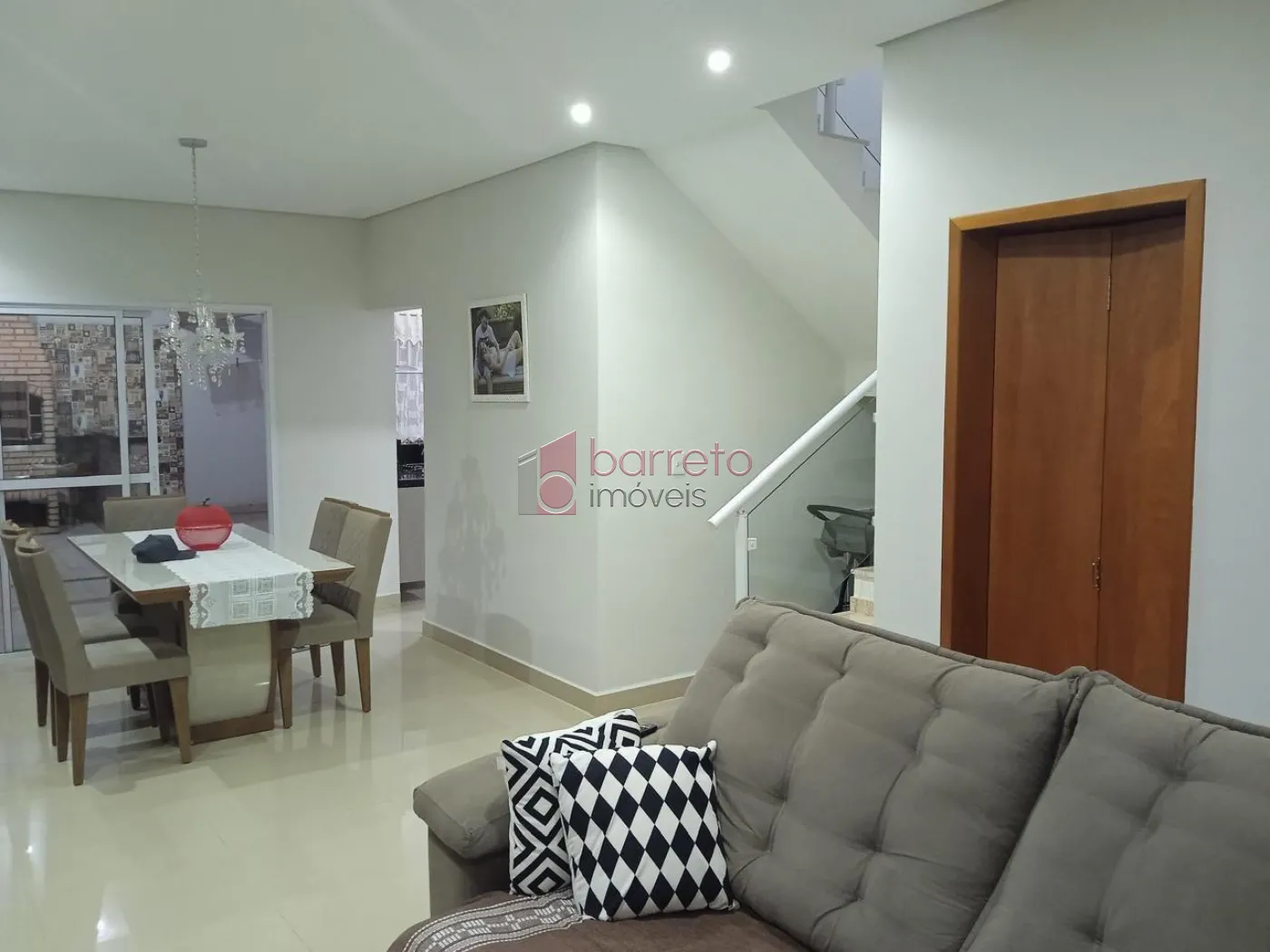 SOBRADO PARA LOCAÇÃO NO SANTA GIOVANA – JUNDIAÍ/SP