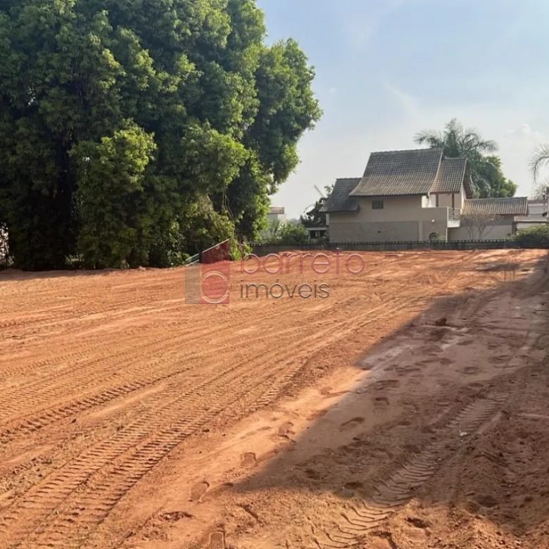 TERRENO À VENDA NO CONDOMÍNIO HARAS PINDORAMA – CABREÚVA/SP