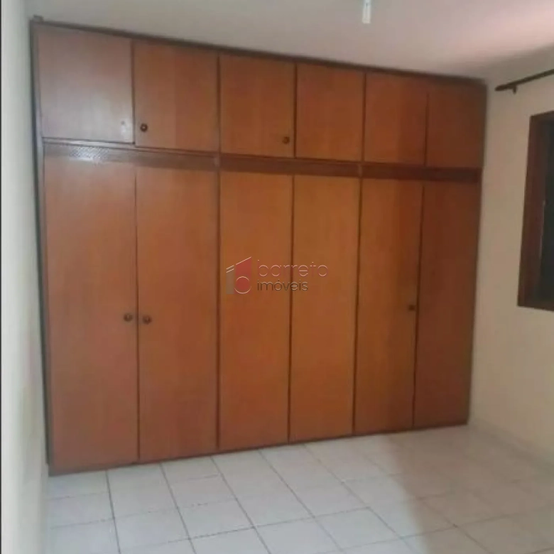 CASA À VENDA NO BAIRRO VILA SÃO PAULO EM CAMPO LIMPO PAULISTA/SP