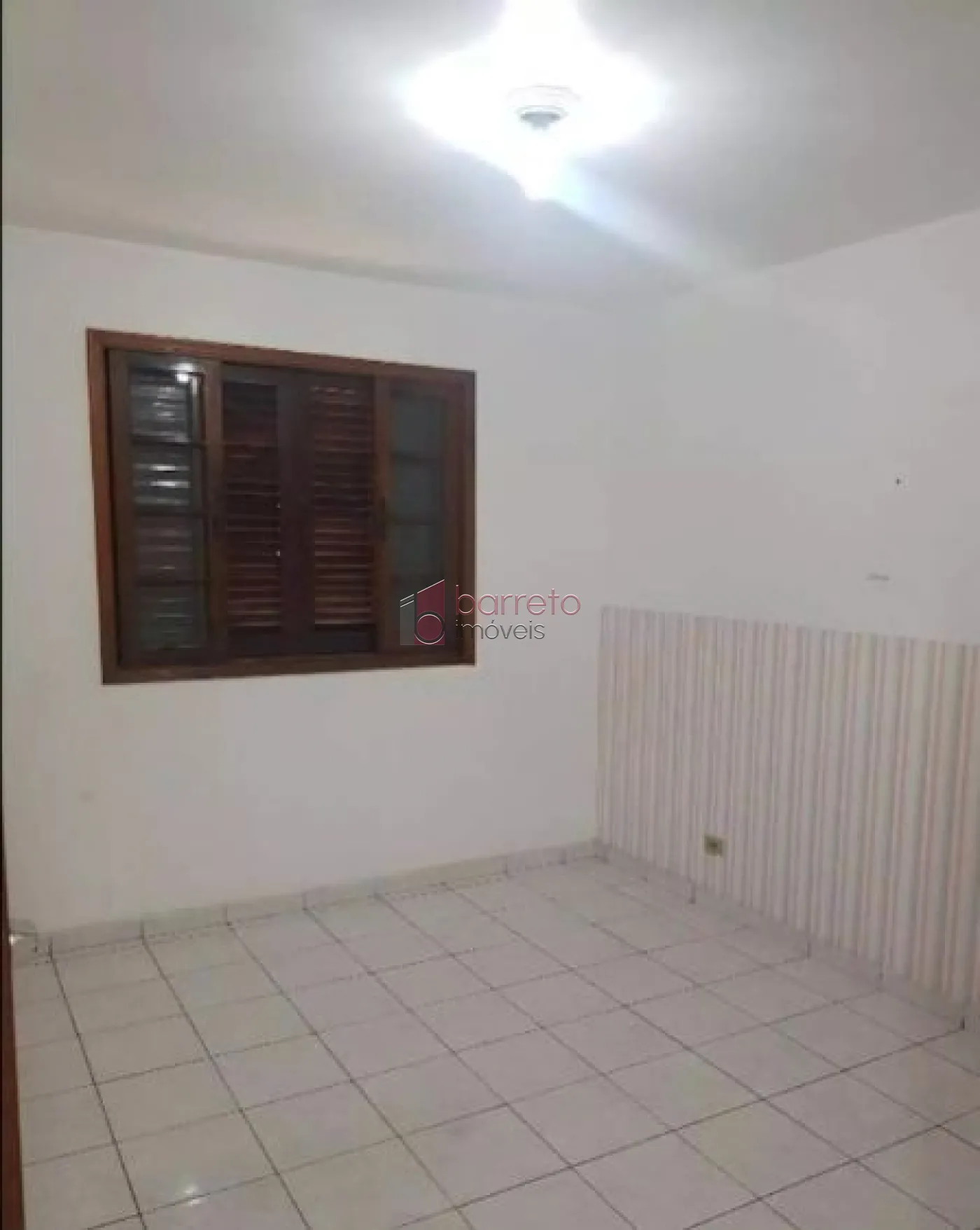 CASA À VENDA NO BAIRRO VILA SÃO PAULO EM CAMPO LIMPO PAULISTA/SP