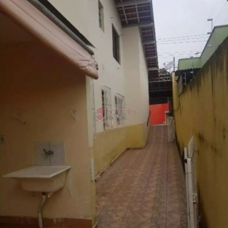 CASA À VENDA NO BAIRRO VILA SÃO PAULO EM CAMPO LIMPO PAULISTA/SP