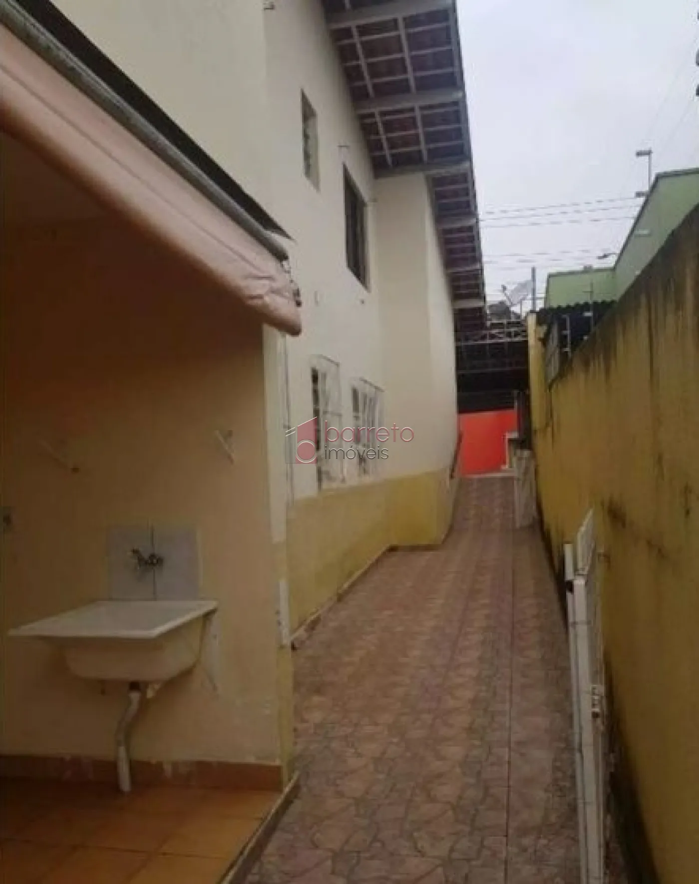 CASA À VENDA NO BAIRRO VILA SÃO PAULO EM CAMPO LIMPO PAULISTA/SP