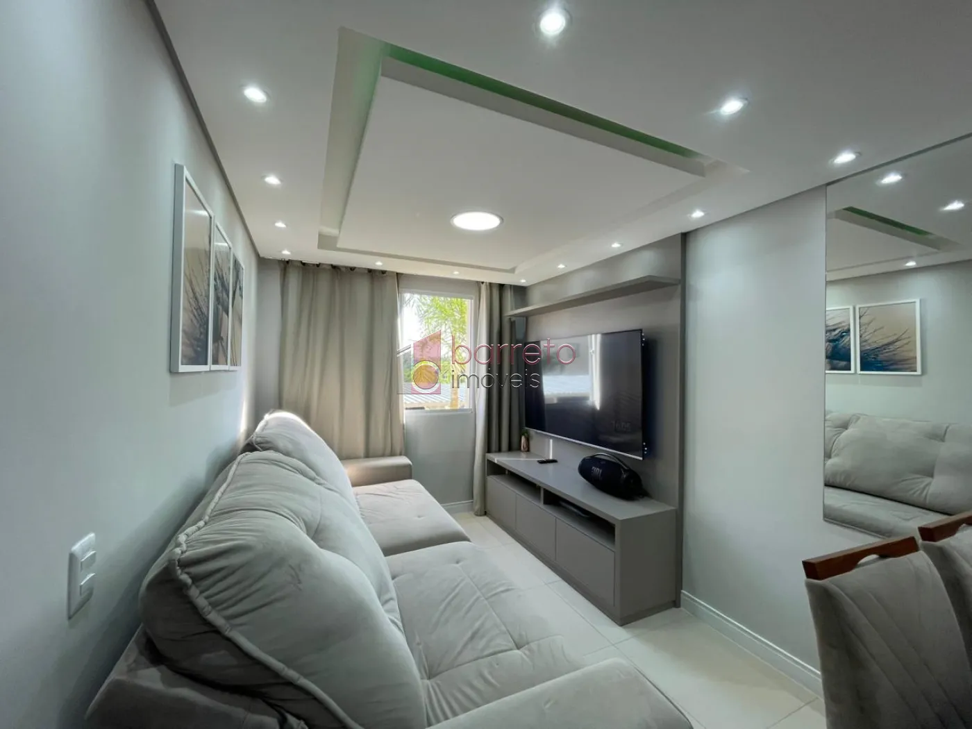 APARTAMENTO À VENDA PORTEIRA FECHADA NO CONDOMÍNIO RESERVA MONT SERRAT EM ITUPEVA/SP