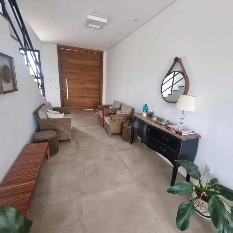 CASA À VENDA NO CONDOMÍNIO SERRA AZUL – ITUPEVA/SP