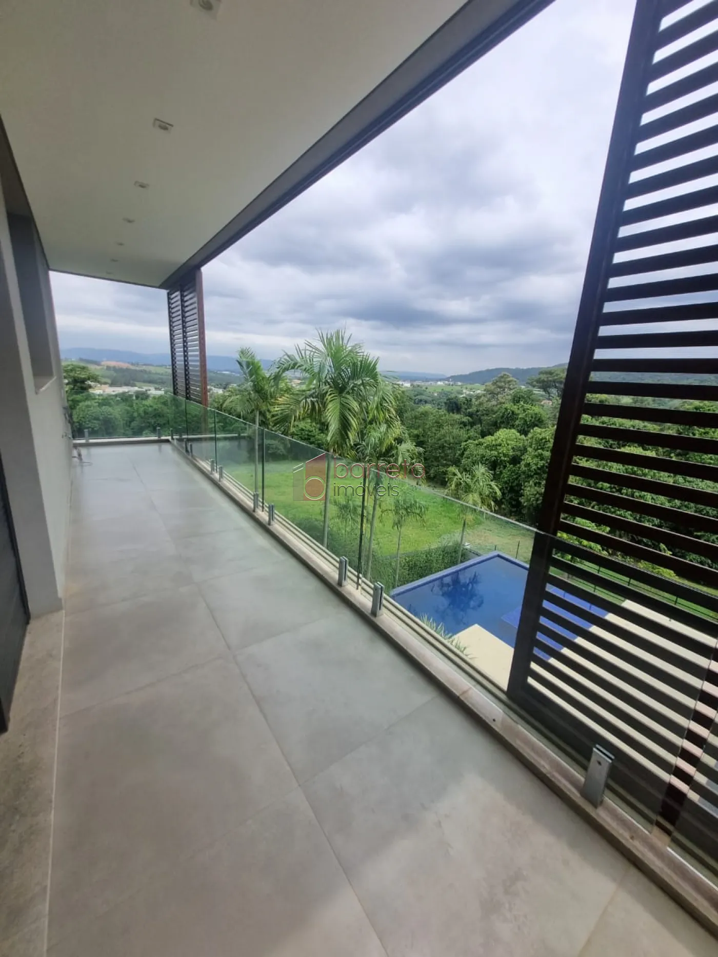 CASA À VENDA NO CONDOMÍNIO SERRA AZUL – ITUPEVA/SP