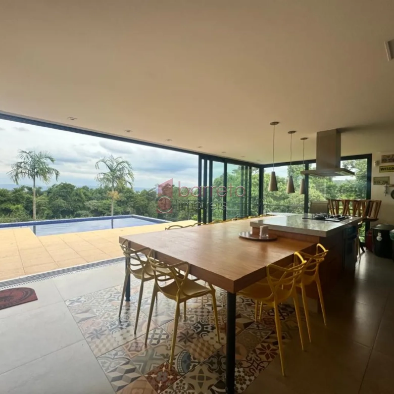 CASA À VENDA NO CONDOMÍNIO SERRA AZUL – ITUPEVA/SP