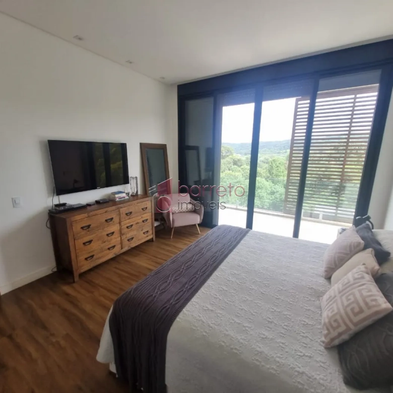 CASA À VENDA NO CONDOMÍNIO SERRA AZUL – ITUPEVA/SP