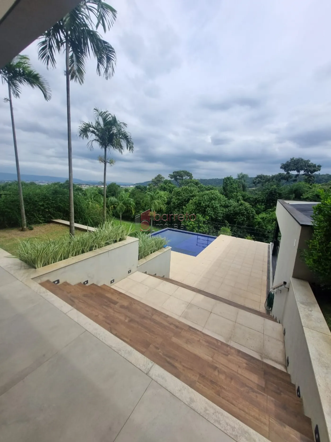 CASA À VENDA NO CONDOMÍNIO SERRA AZUL – ITUPEVA/SP