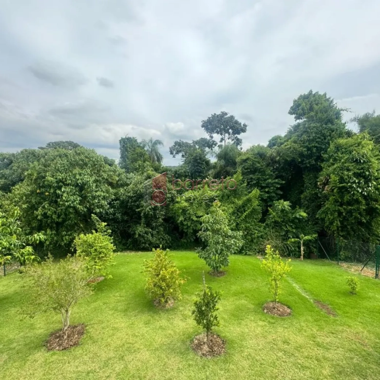 CASA À VENDA NO CONDOMÍNIO SERRA AZUL – ITUPEVA/SP
