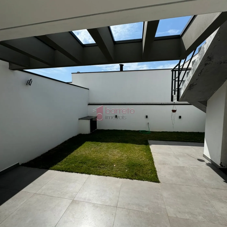CASA À VENDA NO CONDOMÍNIO PHYTUS – CABREÚVA/SP