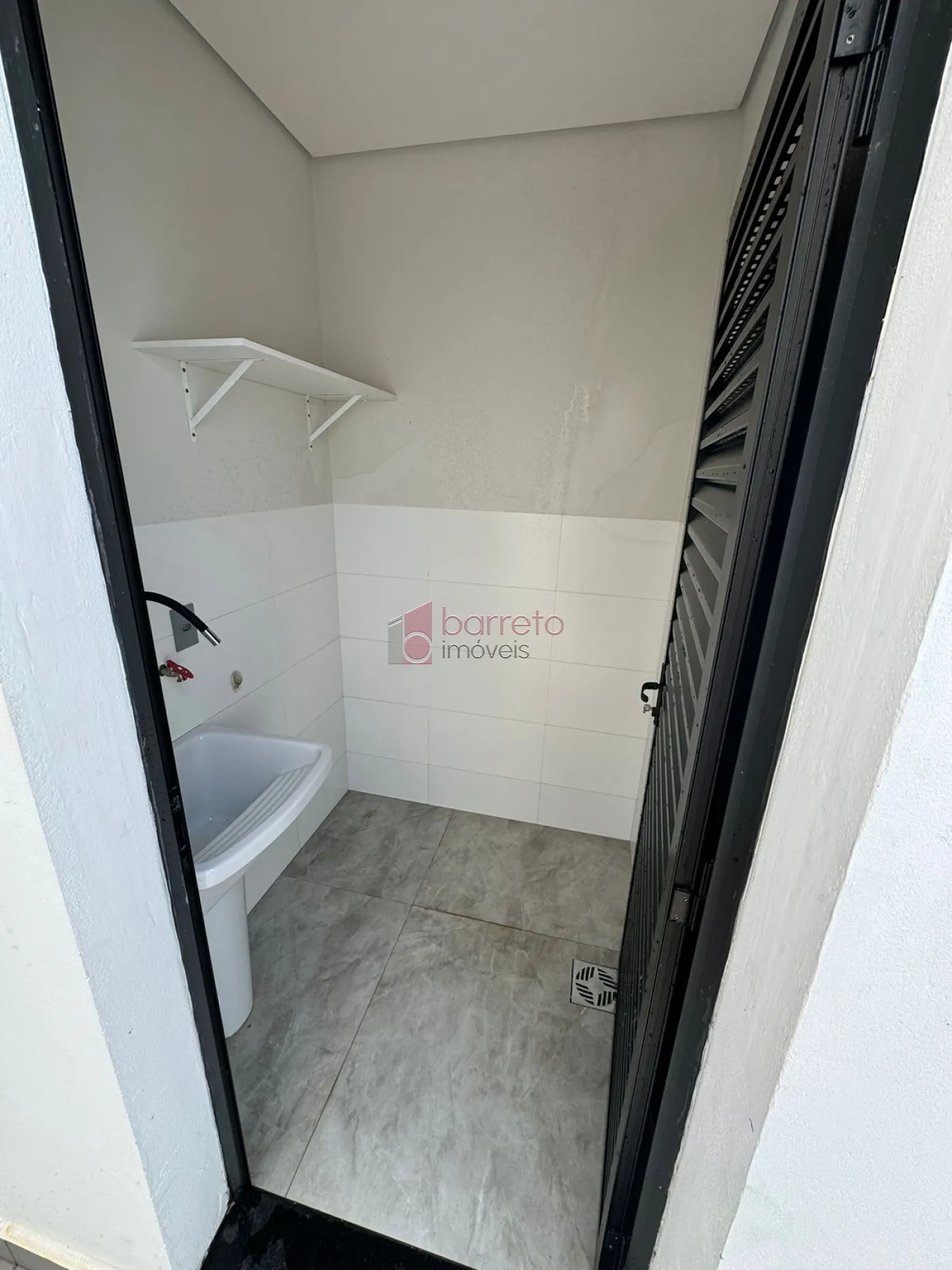 CASA À VENDA NO CONDOMÍNIO PHYTUS – CABREÚVA/SP