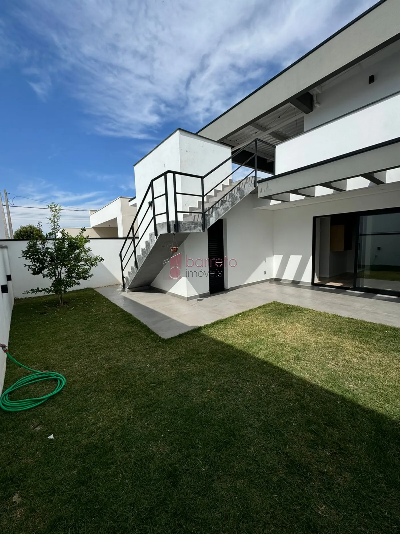 CASA À VENDA NO CONDOMÍNIO PHYTUS – CABREÚVA/SP