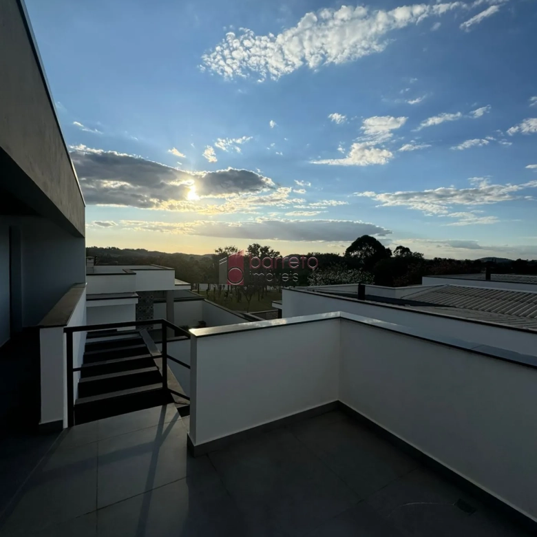 CASA À VENDA NO CONDOMÍNIO PHYTUS – CABREÚVA/SP