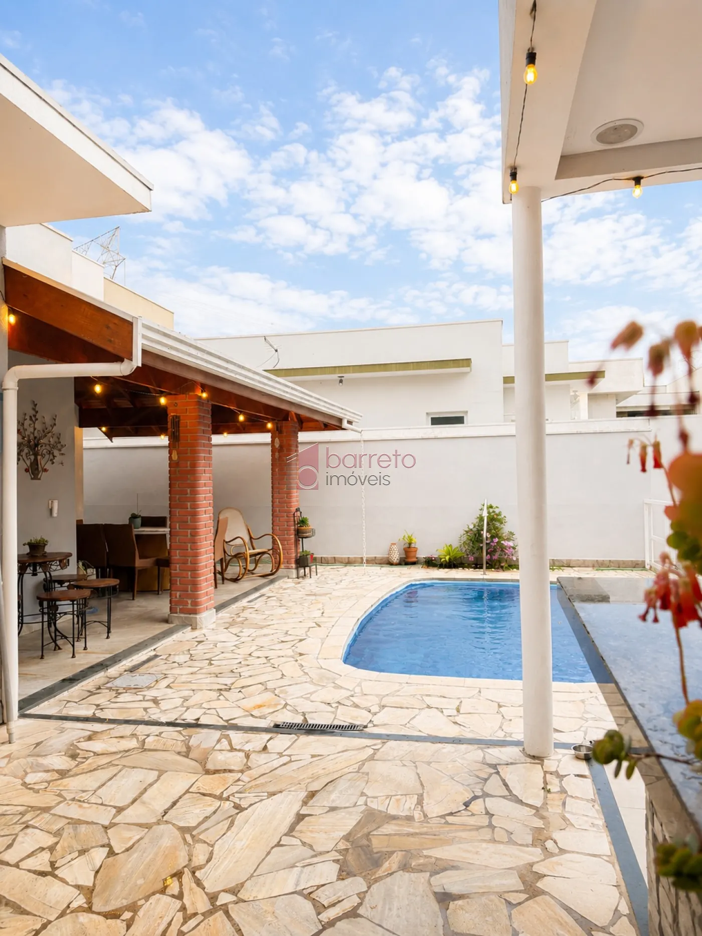 CASA TÉRREA À VENDA – 03 QUARTOS – CONDOMÍNIO PHYTUS – ITUPEVA/SP