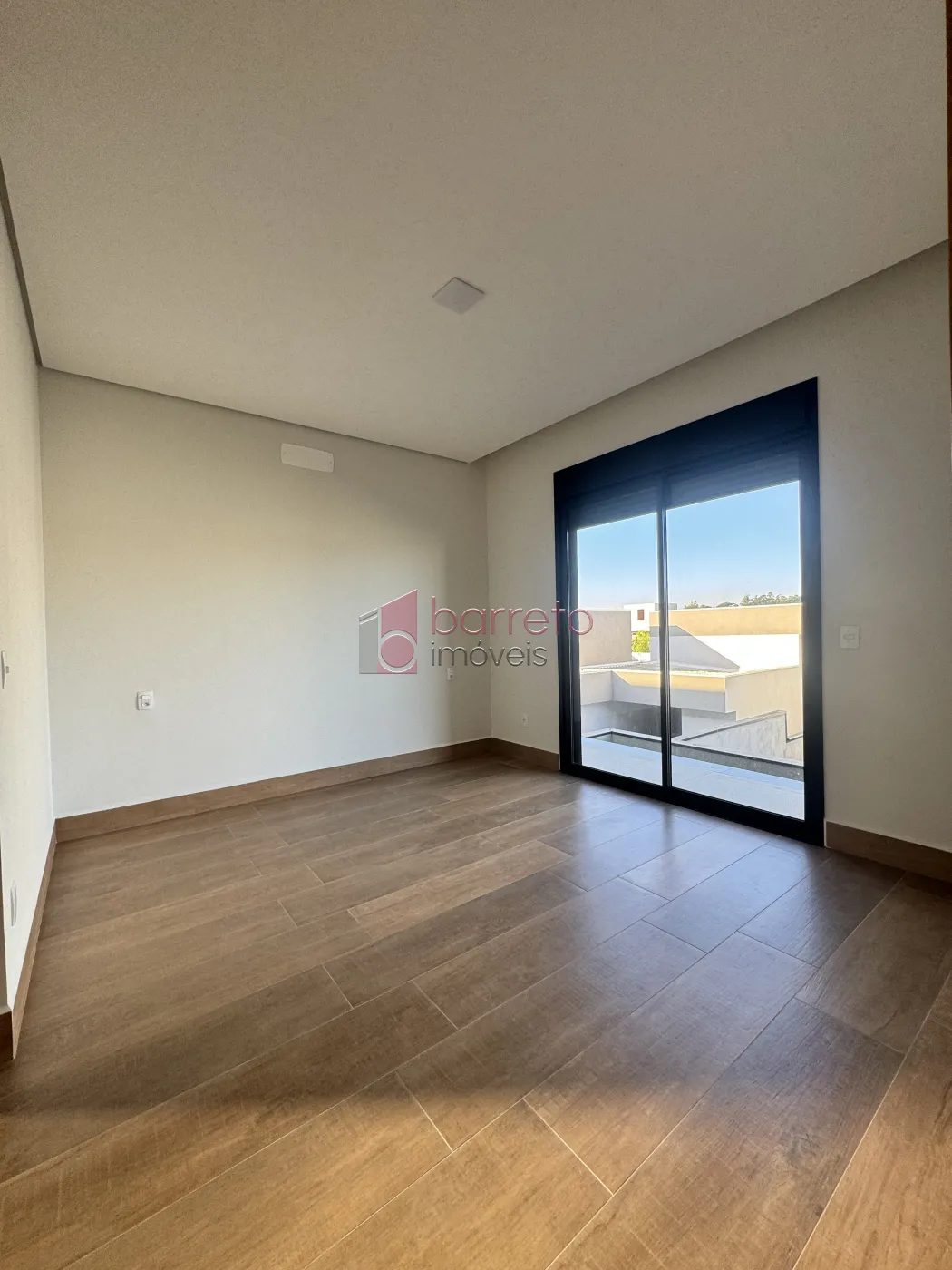 CASA TÉRREA À VENDA – COM 4 QUARTOS – GRAN VILLE SÃO VENÂNCIO – ITUPEVA/SP