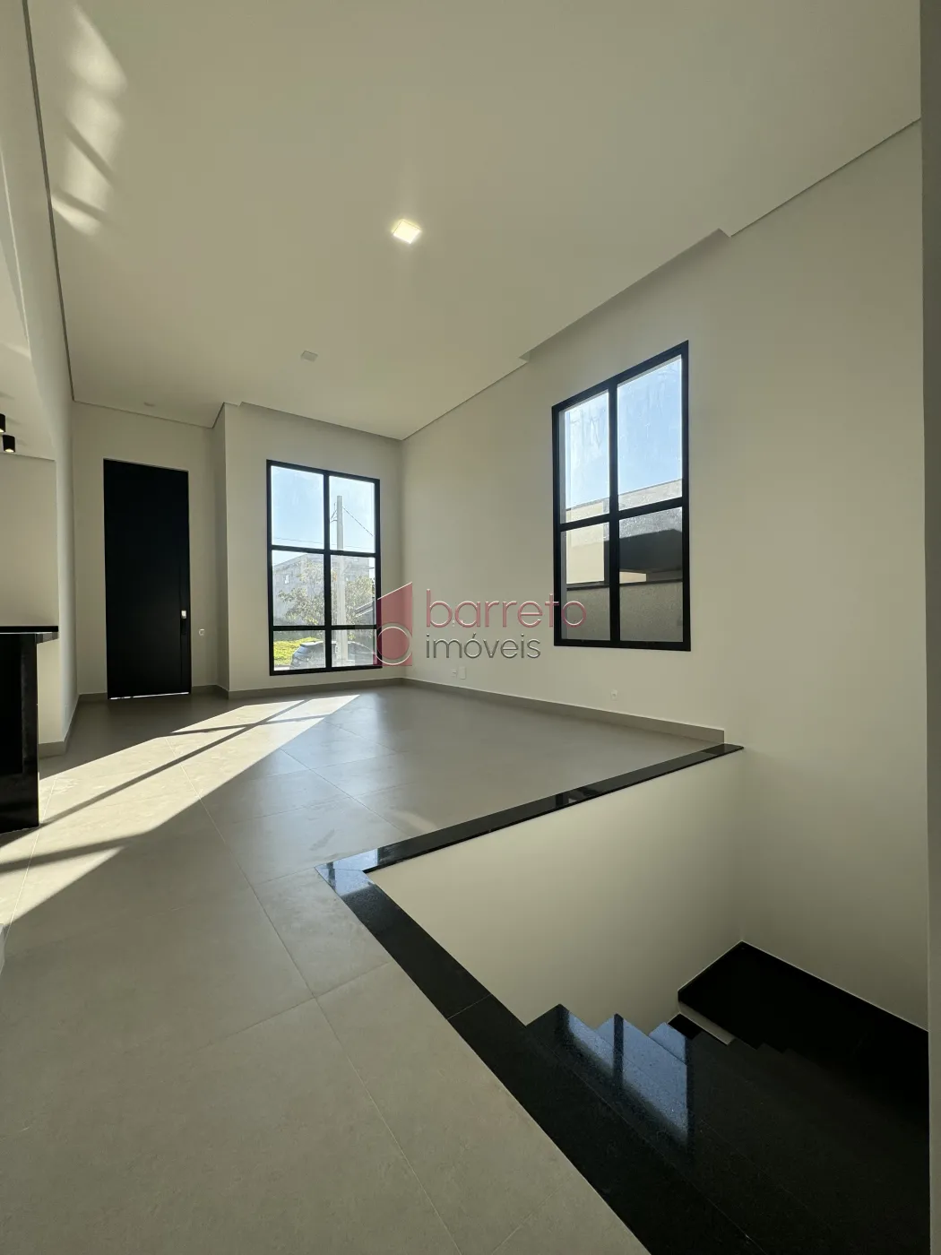 CASA TÉRREA À VENDA – COM 4 QUARTOS – GRAN VILLE SÃO VENÂNCIO – ITUPEVA/SP