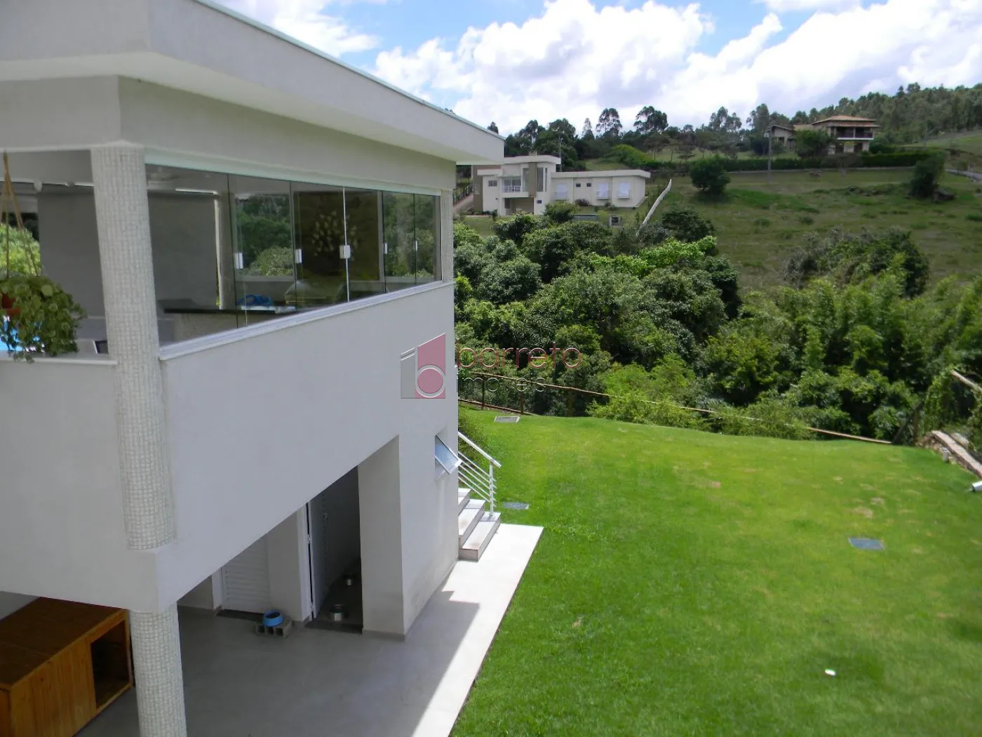CASA À VENDA NO CONDOMÍNIO PARQUE DOS RESEDÁS – ITUPEVA/SP