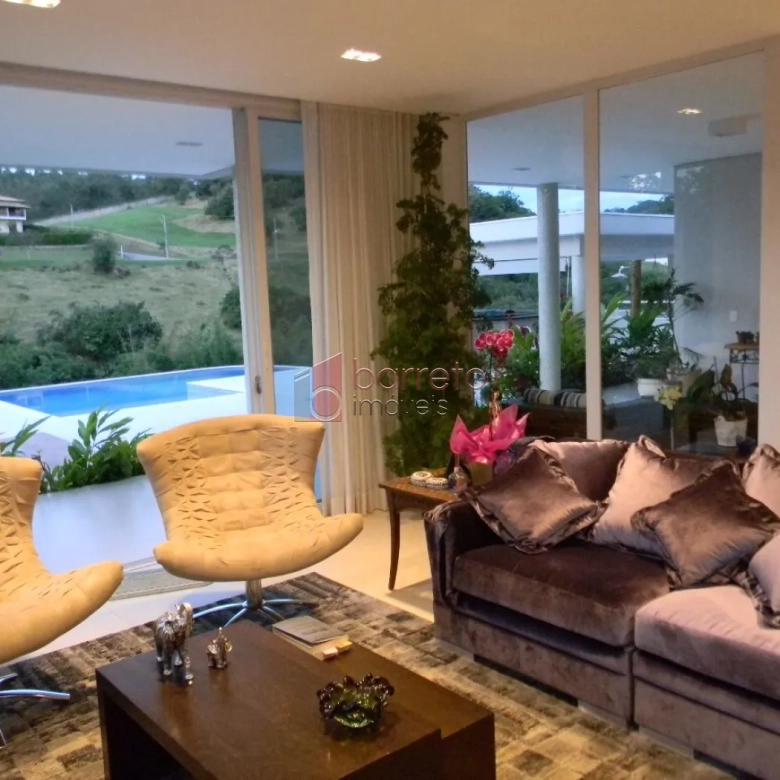 CASA À VENDA NO CONDOMÍNIO PARQUE DOS RESEDÁS – ITUPEVA/SP