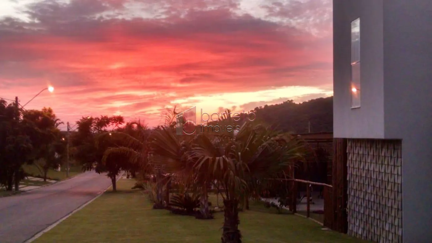 CASA À VENDA NO CONDOMÍNIO PARQUE DOS RESEDÁS – ITUPEVA/SP