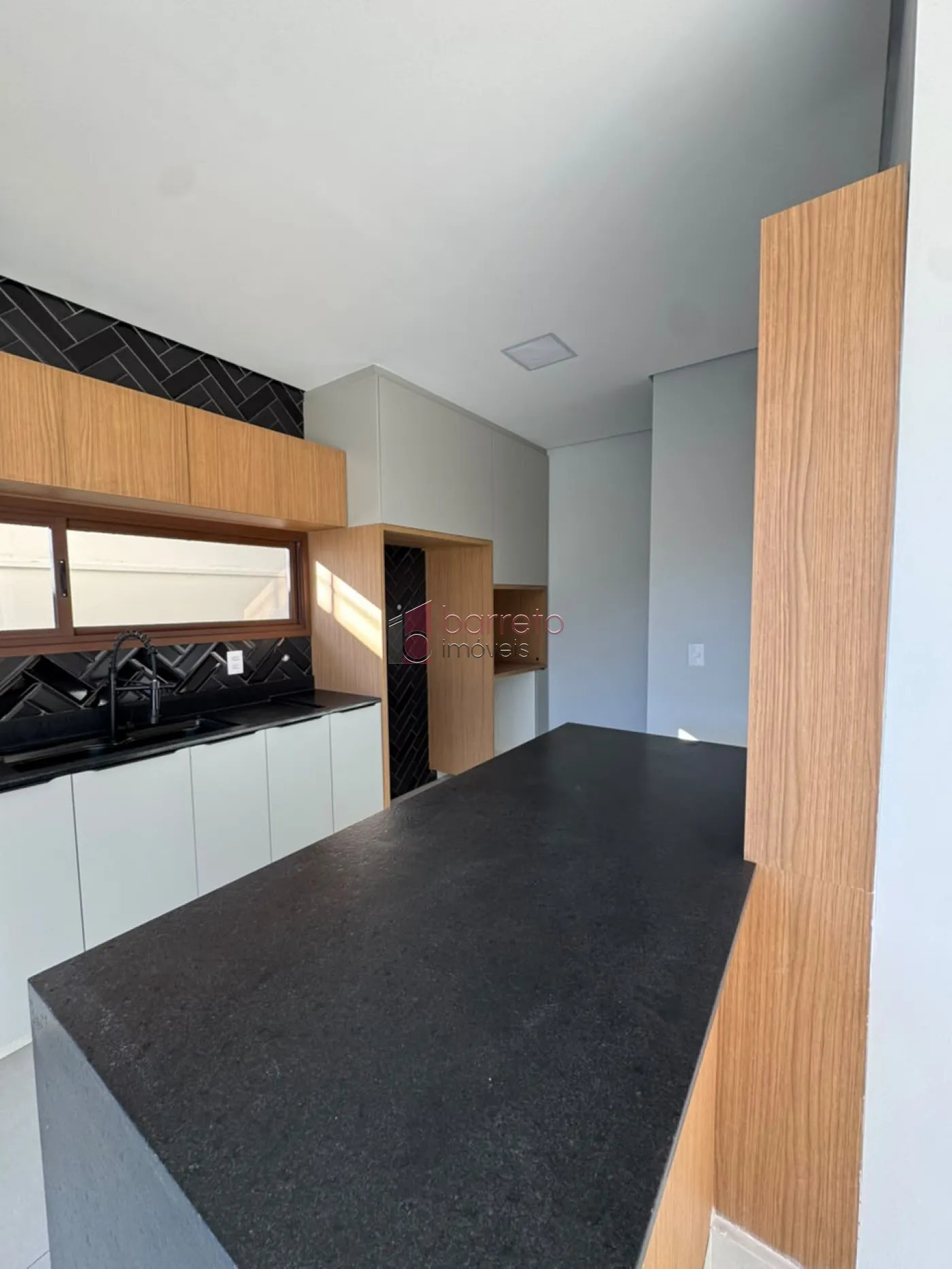 CASA À VENDA NO CONDOMÍNIO GRAN VILLE SÃO VENÂNCIO 2 – EM ITUPEVA/SP