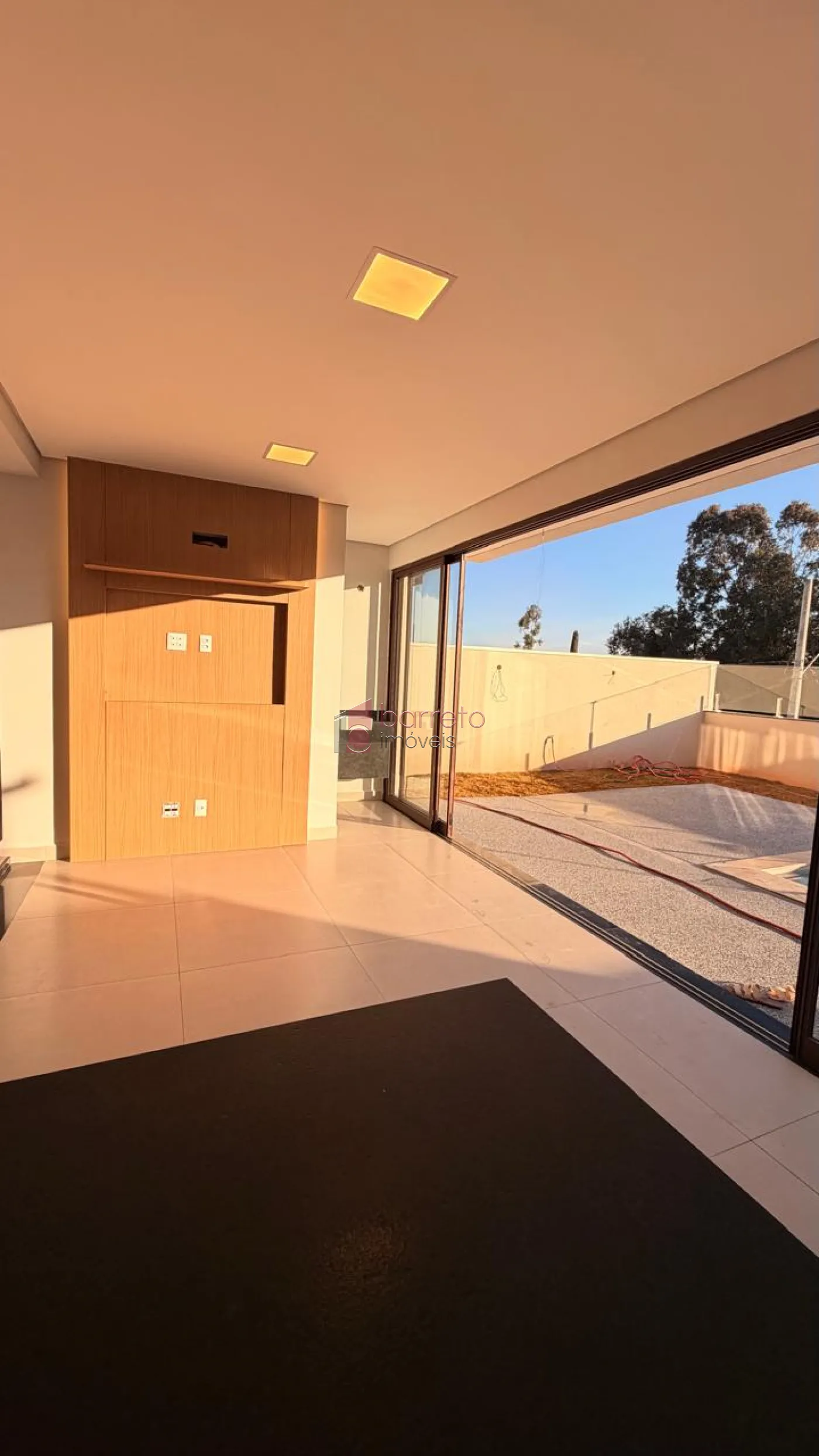 CASA À VENDA NO CONDOMÍNIO GRAN VILLE SÃO VENÂNCIO 2 – EM ITUPEVA/SP