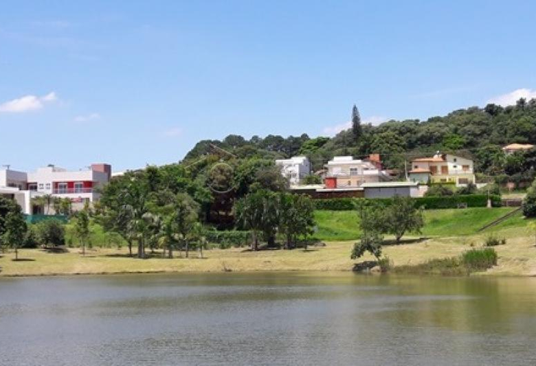 CASA À VENDA NO CONDOMÍNIO PARQUE DOS RESEDÁS – ITUPEVA/SP