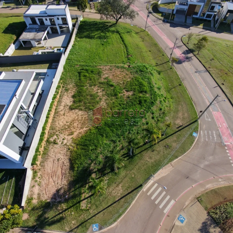 TERRENO À VENDA NO CONDOMÍNIO TERRAS DA ALVORADA EM JUNDIAÍ/SP