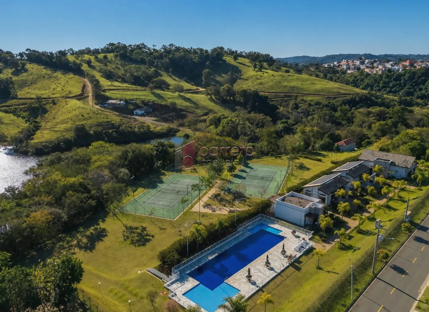 TERRENO À VENDA NO CONDOMÍNIO RESIDENCIAL RESERVA SANTA MÔNICA – ITUPEVA/SP