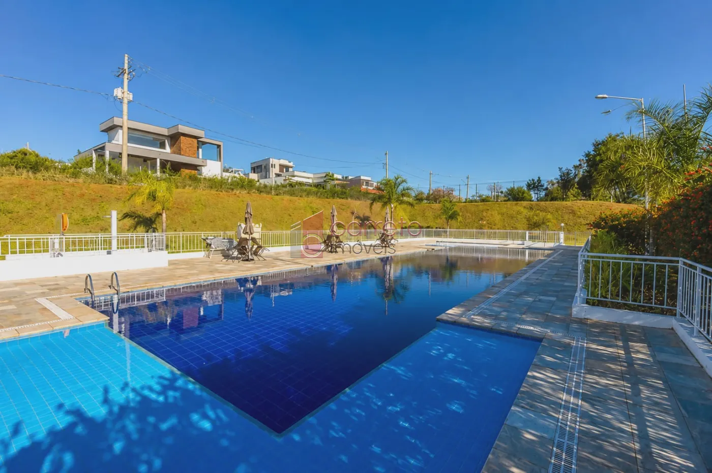 TERRENO À VENDA NO CONDOMÍNIO RESIDENCIAL RESERVA SANTA MÔNICA – ITUPEVA/SP