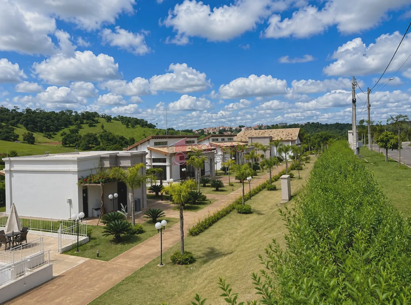 TERRENO À VENDA NO CONDOMÍNIO RESIDENCIAL RESERVA SANTA MÔNICA – ITUPEVA/SP