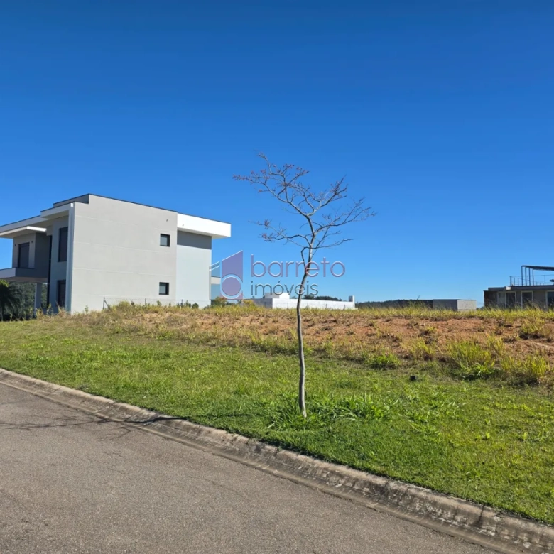TERRENO À VENDA NO CONDOMÍNIO RESIDENCIAL RESERVA SANTA MÔNICA – ITUPEVA/SP