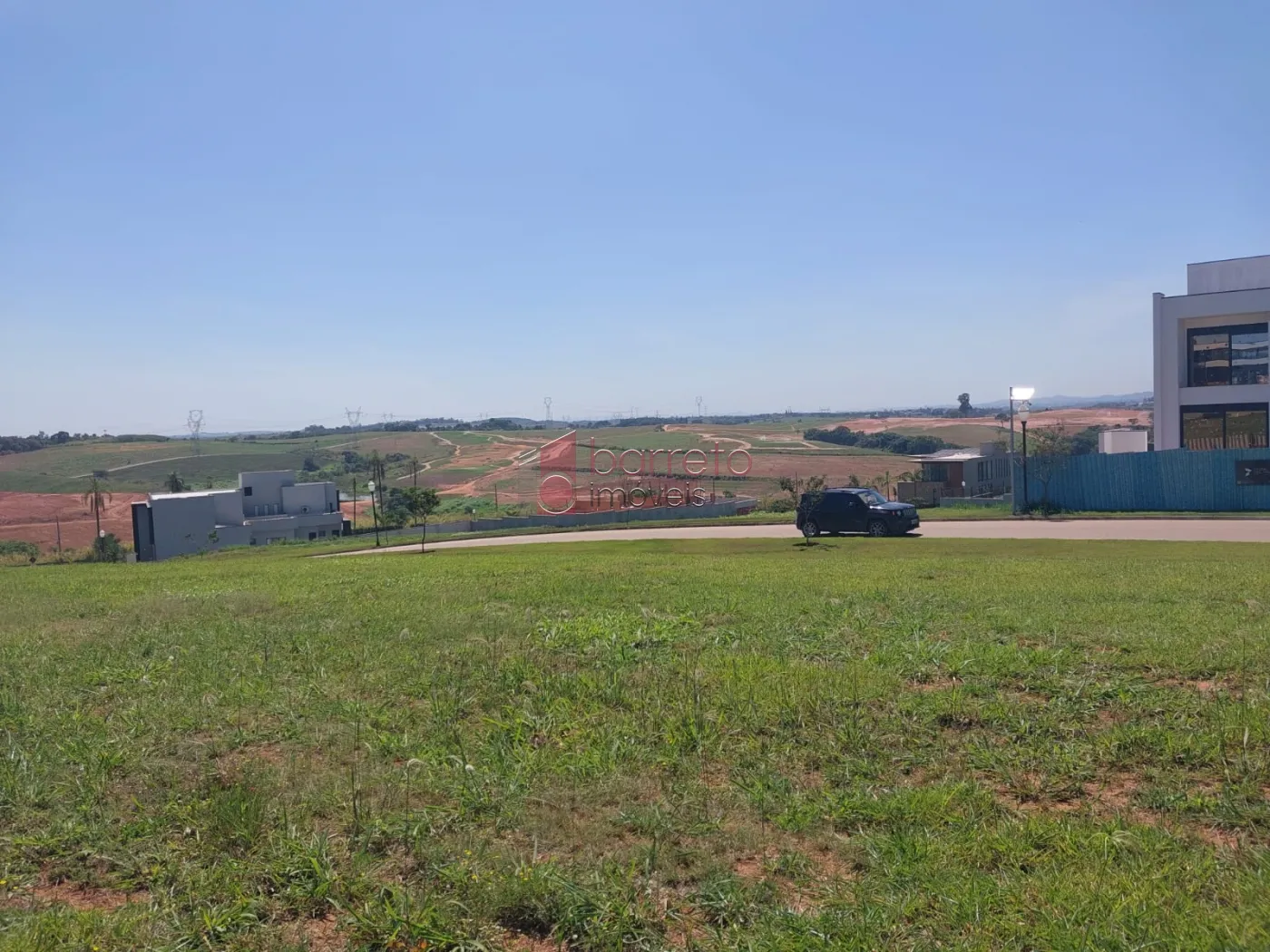 TERRENO PLANO À VENDA NO CONDOMÍNIO FAZENDA SERRA AZUL II – ITUPEVA/SP