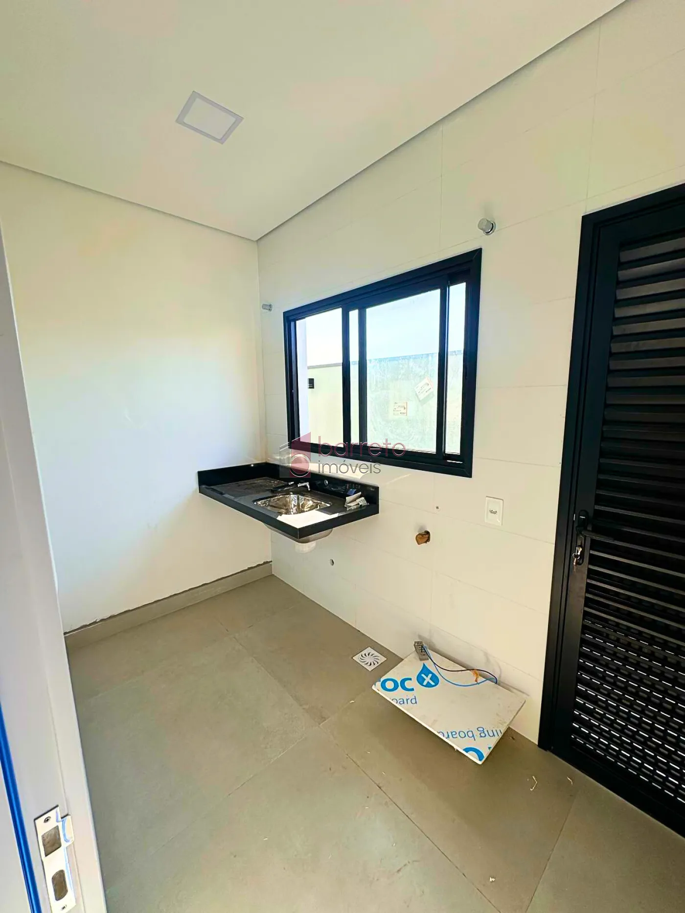 CASA TÉRREA À VENDA NO CONDOMÍNIO CAMBARAH – JARINU/SP