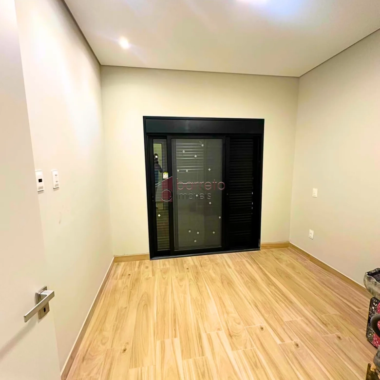 CASA TÉRREA À VENDA NO CONDOMÍNIO CAMBARAH – JARINU/SP