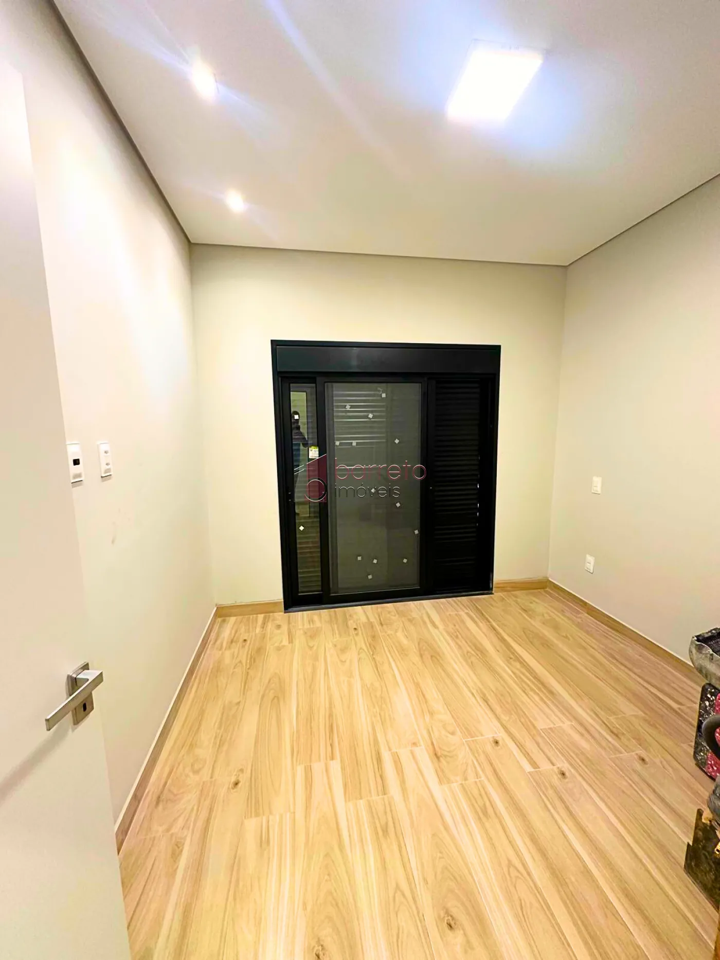 CASA TÉRREA À VENDA NO CONDOMÍNIO CAMBARAH – JARINU/SP