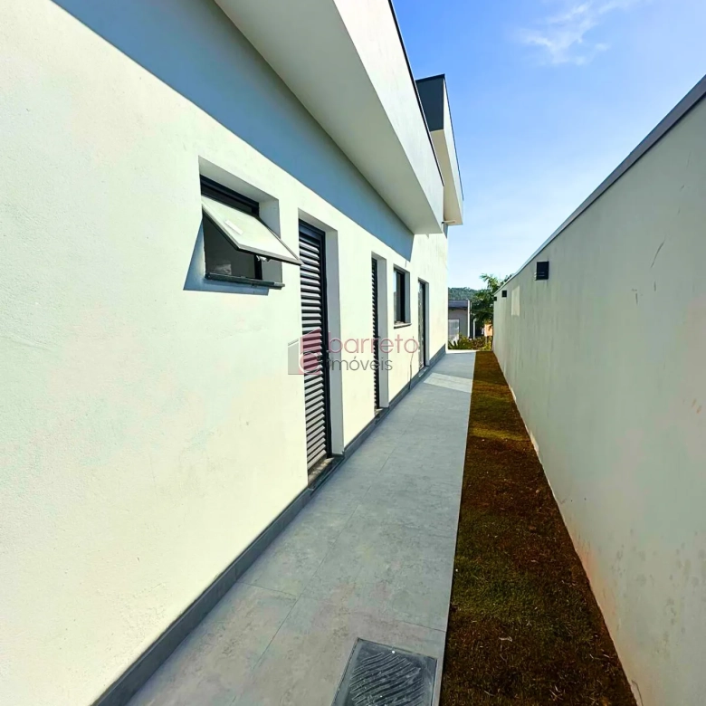 CASA TÉRREA À VENDA NO CONDOMÍNIO CAMBARAH – JARINU/SP