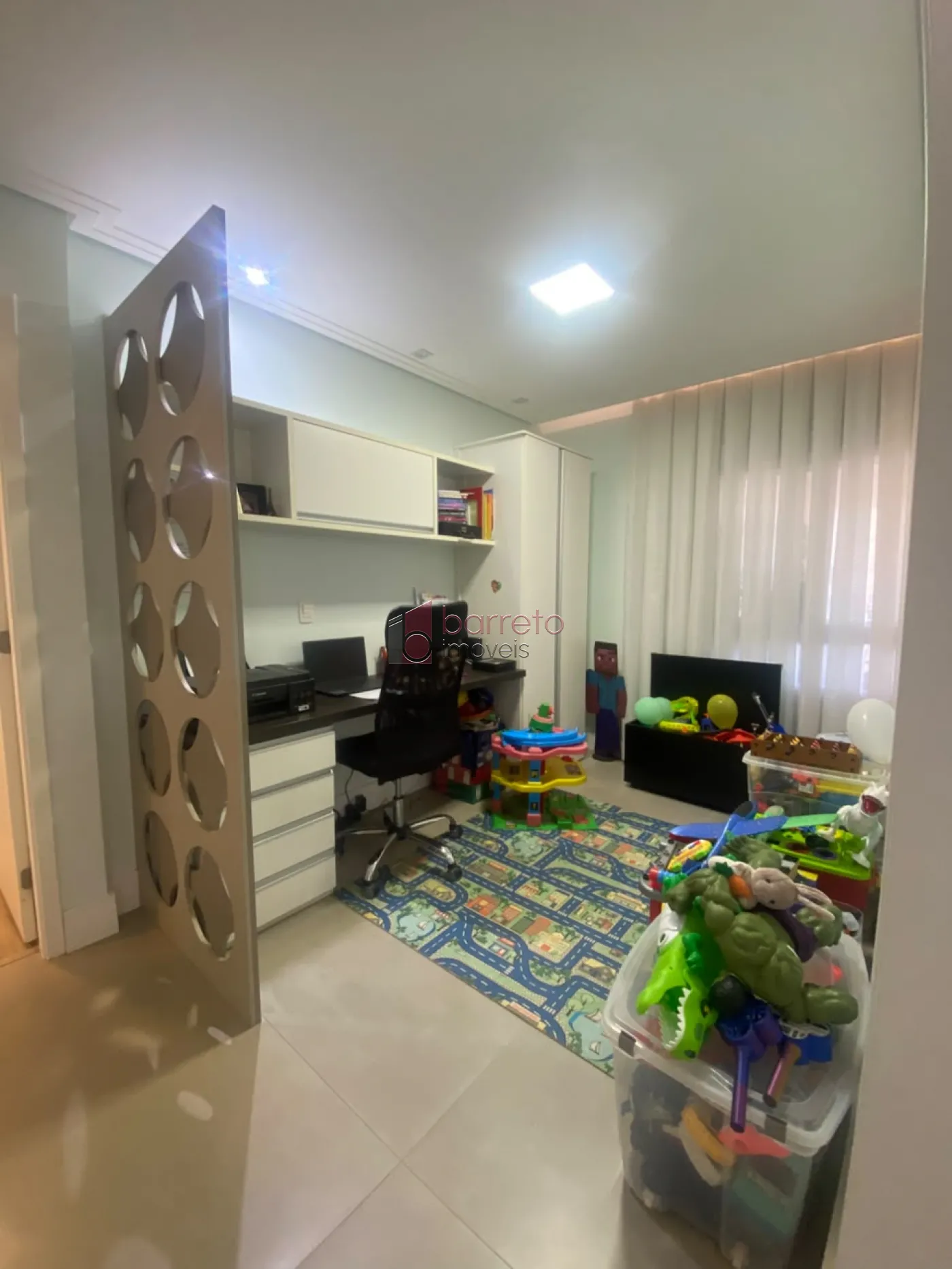 APARTAMENTO À VENDA NO CONDOMÍNIO ALTA VISTA EM JUNDIAÍ/SP