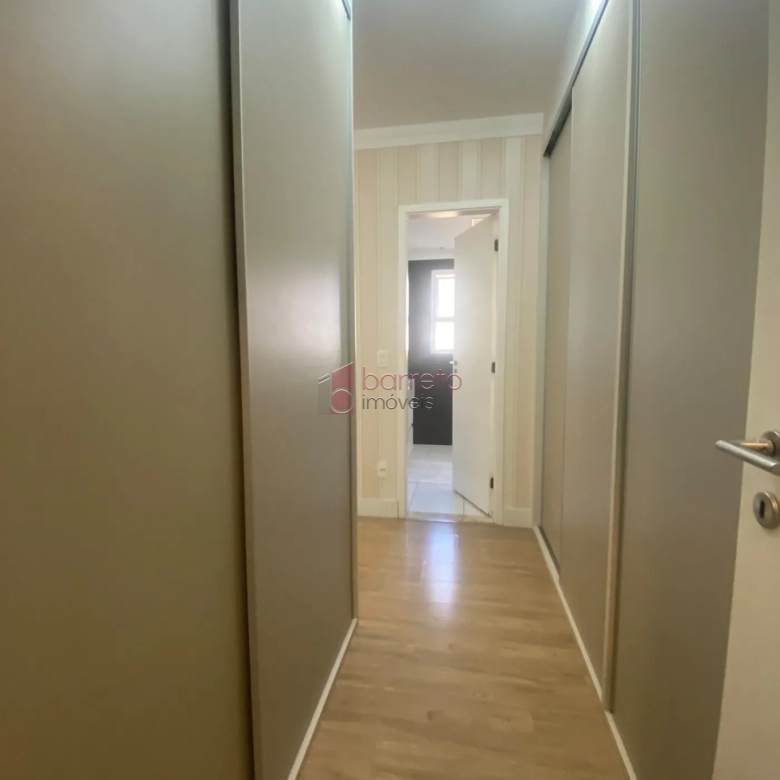 APARTAMENTO À VENDA NO CONDOMÍNIO ALTA VISTA EM JUNDIAÍ/SP