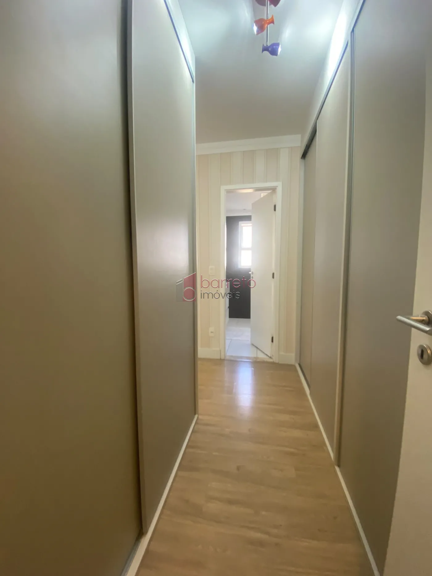 APARTAMENTO À VENDA NO CONDOMÍNIO ALTA VISTA EM JUNDIAÍ/SP
