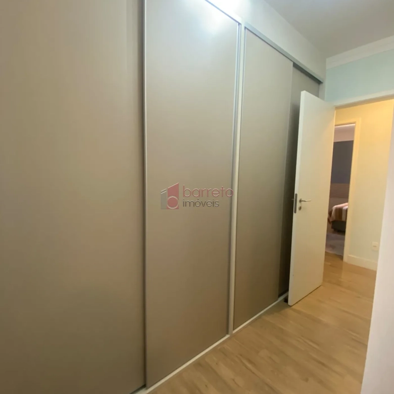 APARTAMENTO À VENDA NO CONDOMÍNIO ALTA VISTA EM JUNDIAÍ/SP