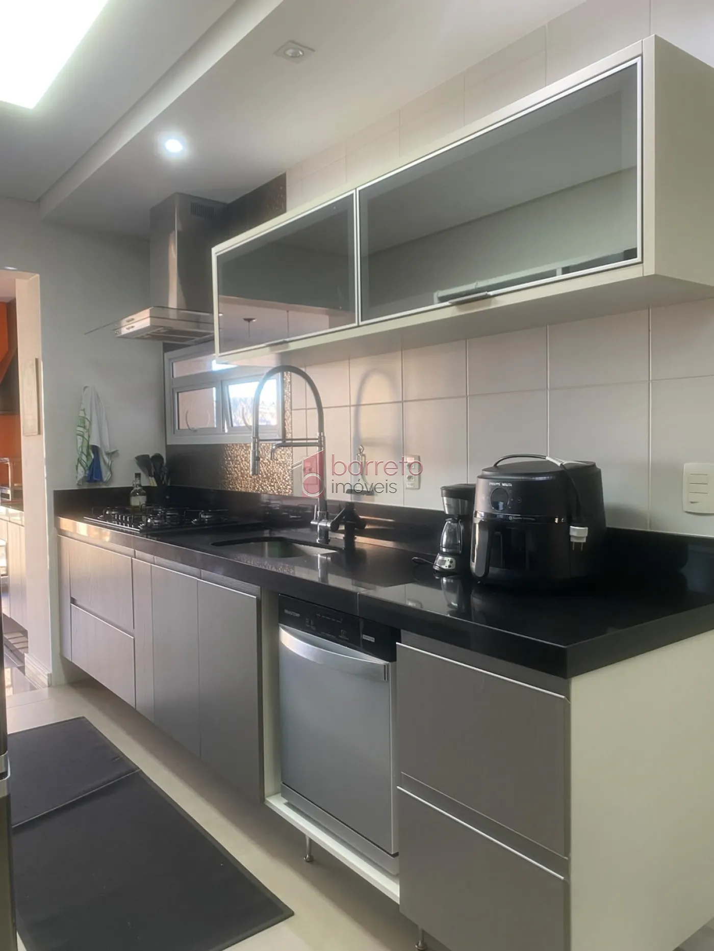 APARTAMENTO À VENDA NO CONDOMÍNIO ALTA VISTA EM JUNDIAÍ/SP
