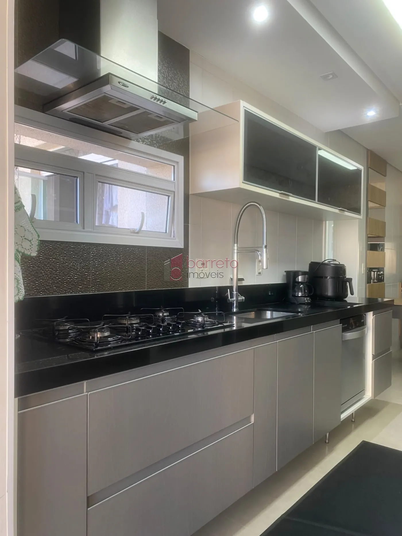 APARTAMENTO À VENDA NO CONDOMÍNIO ALTA VISTA EM JUNDIAÍ/SP