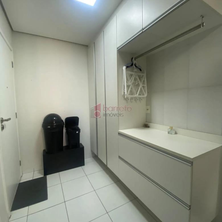 APARTAMENTO À VENDA NO CONDOMÍNIO ALTA VISTA EM JUNDIAÍ/SP