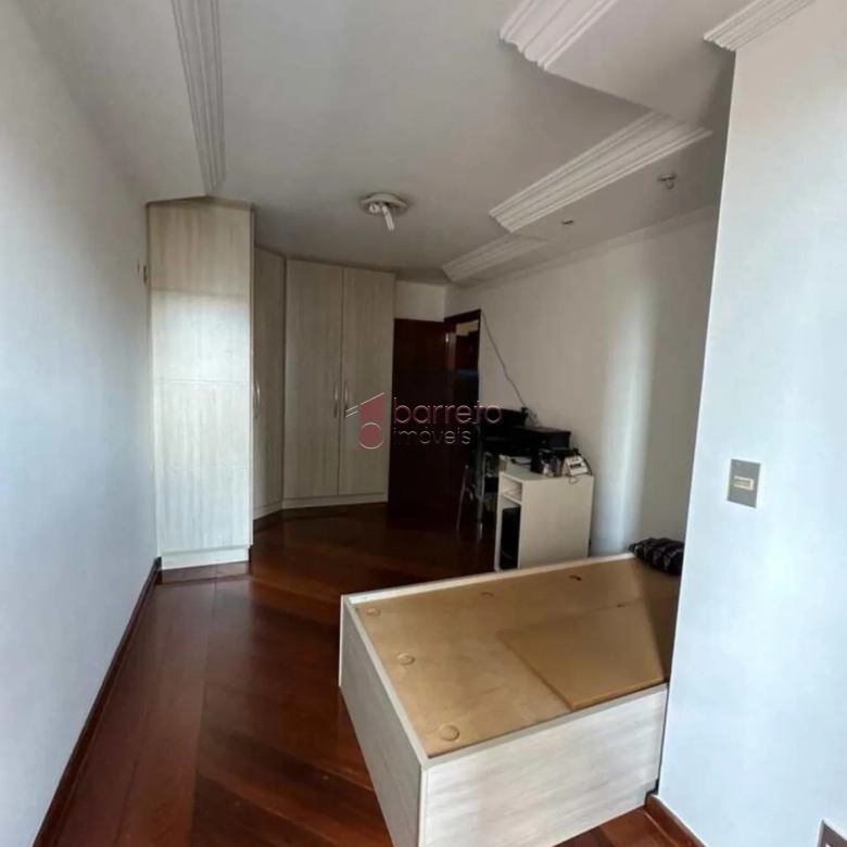 APARTAMENTO ALTO PADRÃO COM 3 DORMITÓRIOS À VENDA NO CENTRO DE JUNDIAÍ/SP