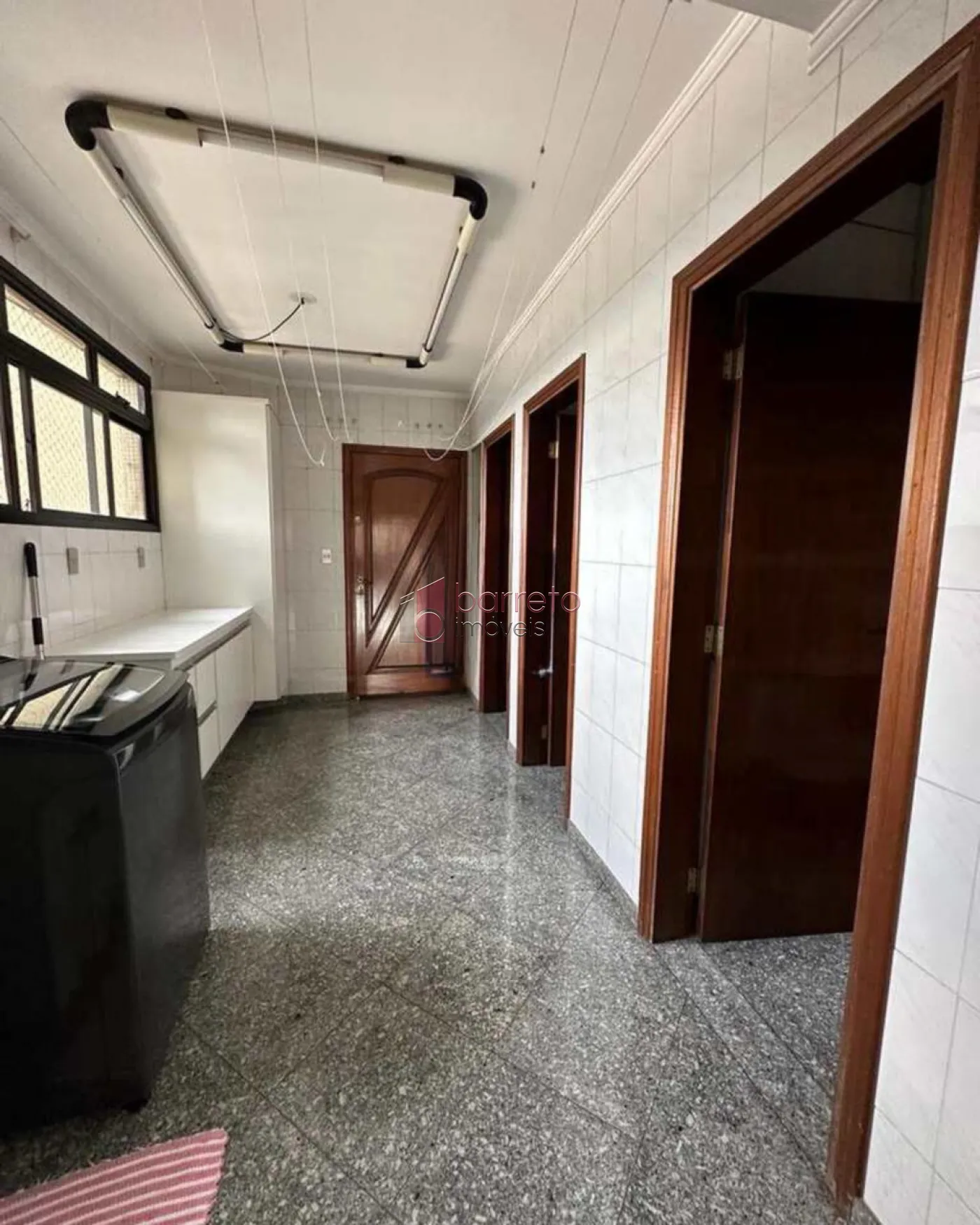 APARTAMENTO ALTO PADRÃO COM 3 DORMITÓRIOS À VENDA NO CENTRO DE JUNDIAÍ/SP