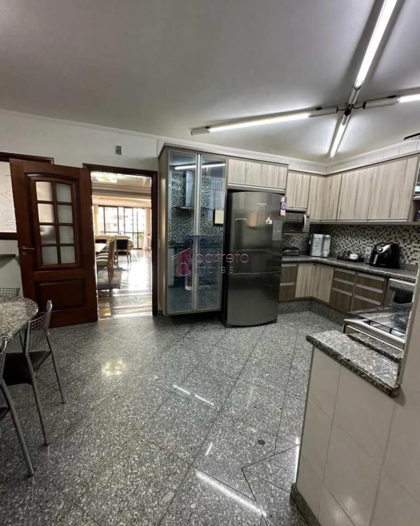 APARTAMENTO ALTO PADRÃO COM 3 DORMITÓRIOS À VENDA NO CENTRO DE JUNDIAÍ/SP
