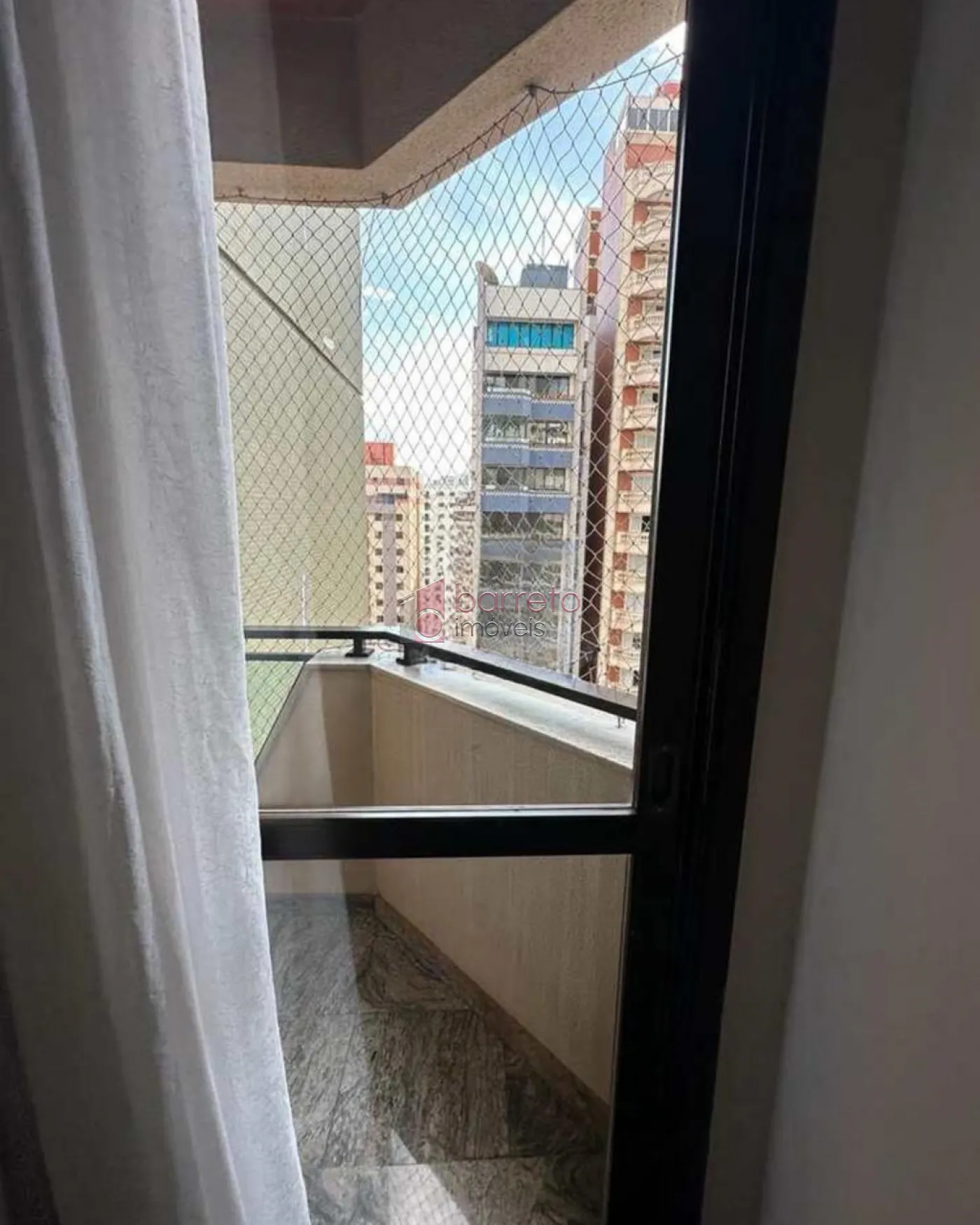APARTAMENTO ALTO PADRÃO COM 3 DORMITÓRIOS À VENDA NO CENTRO DE JUNDIAÍ/SP