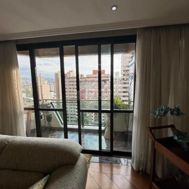 APARTAMENTO ALTO PADRÃO COM 3 DORMITÓRIOS À VENDA NO CENTRO DE JUNDIAÍ/SP