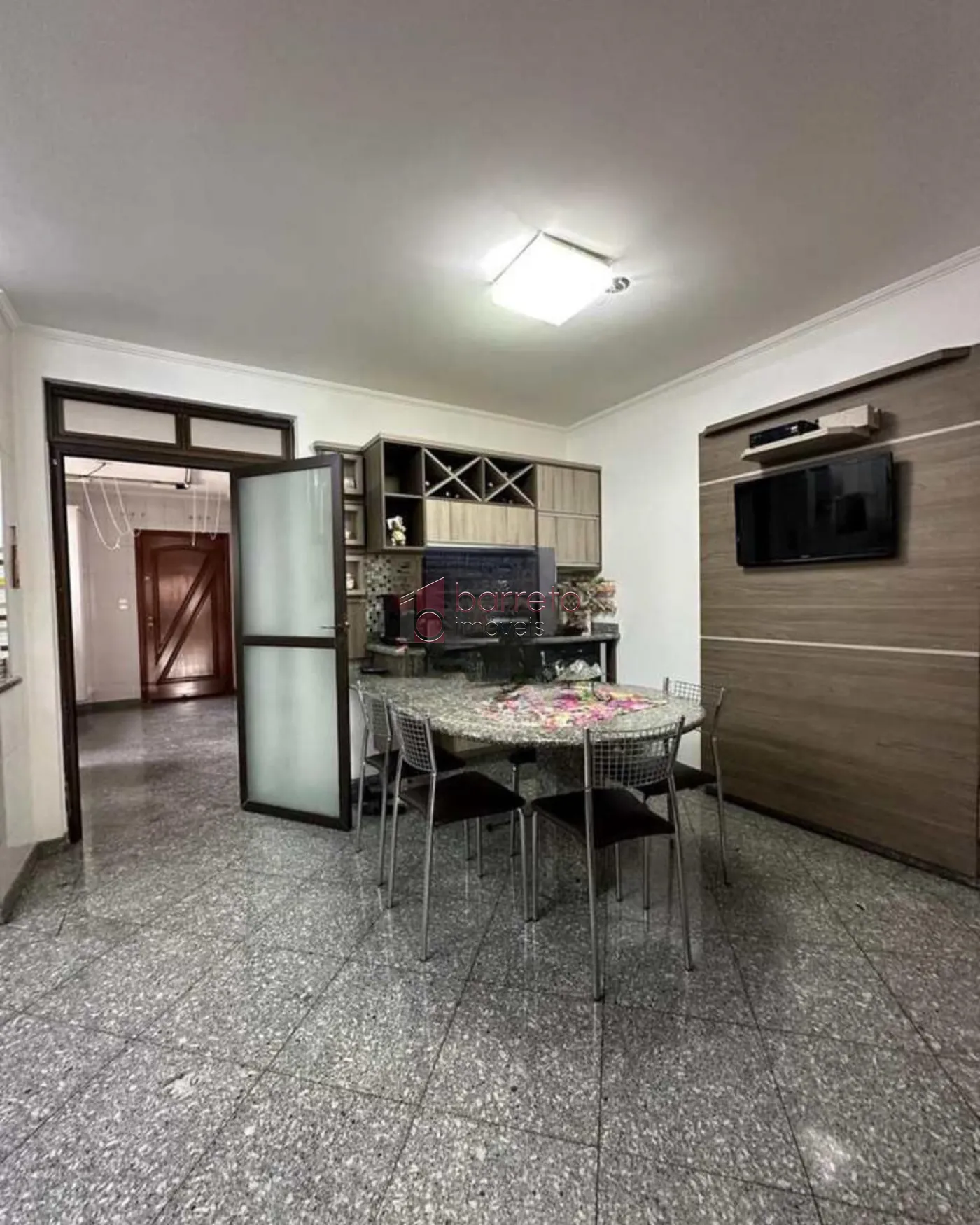 APARTAMENTO ALTO PADRÃO COM 3 DORMITÓRIOS À VENDA NO CENTRO DE JUNDIAÍ/SP