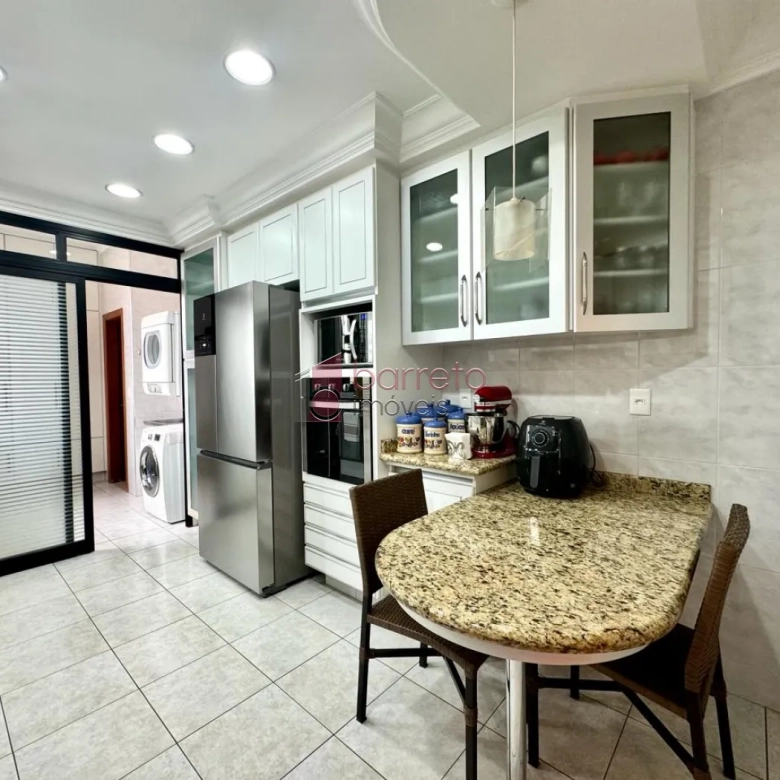 APARTAMENTO COBERTURA COM 03 QUARTOS À VENDA – CENTRO – JUNDIAÍ/SP